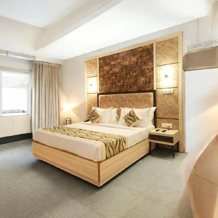 Hotel The Almora By Rs Global Near By Delhi International Airport With - Free Airport Drop ニューデリー エクステリア 写真