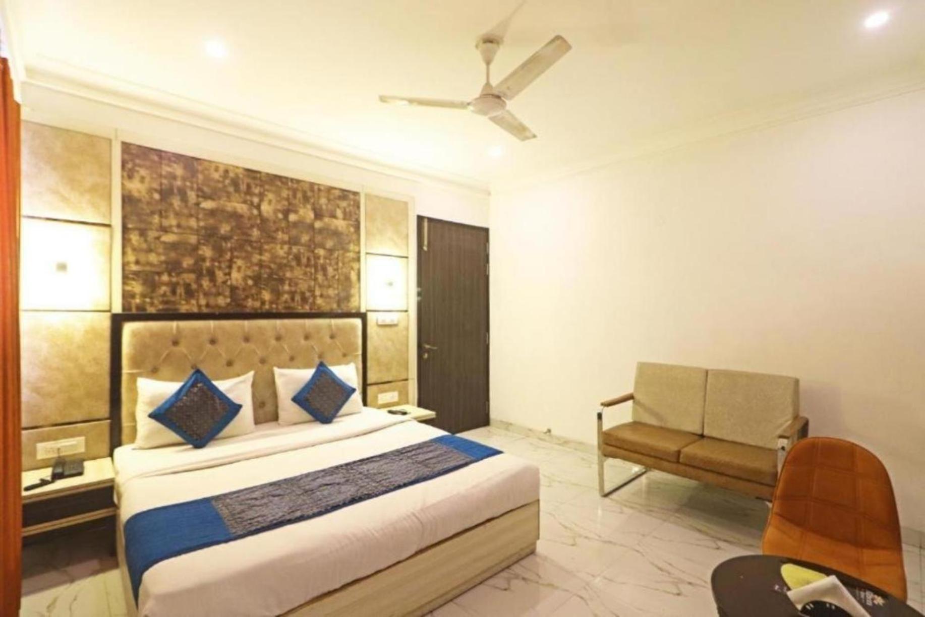 Hotel The Almora By Rs Global Near By Delhi International Airport With - Free Airport Drop ニューデリー エクステリア 写真