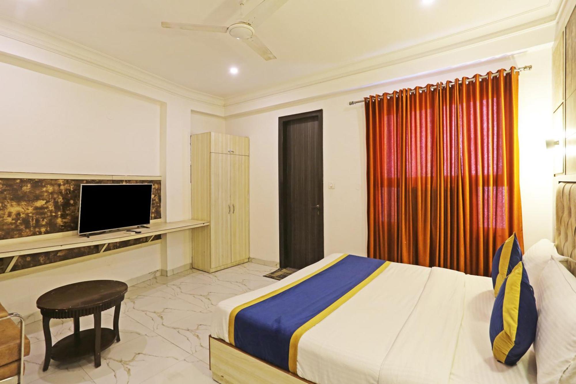 Hotel The Almora By Rs Global Near By Delhi International Airport With - Free Airport Drop ニューデリー エクステリア 写真